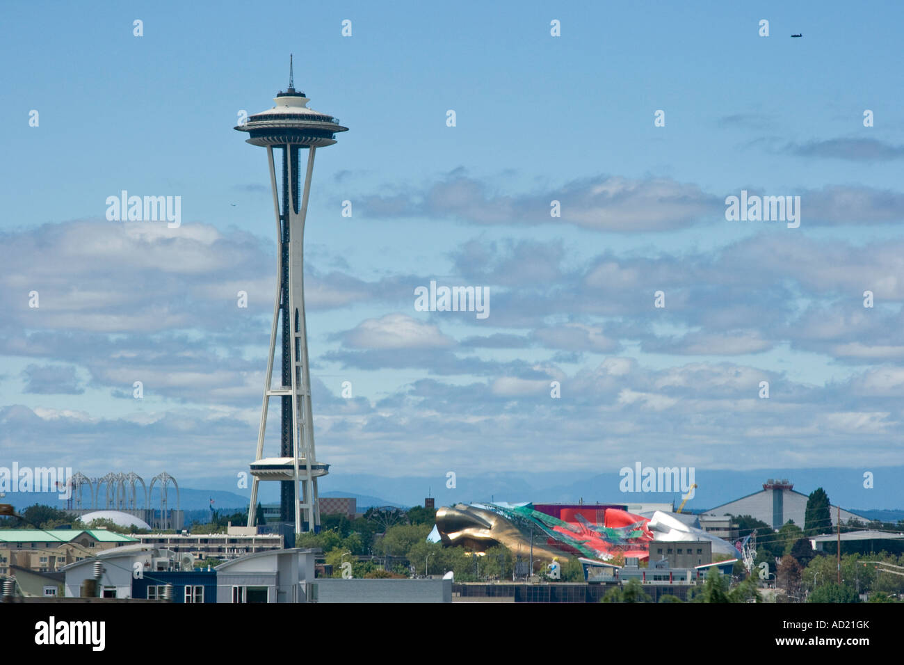 Lo Space Needle e l'Esperienza del Progetto della Musica Seattle Washington STATI UNITI D'AMERICA Foto Stock