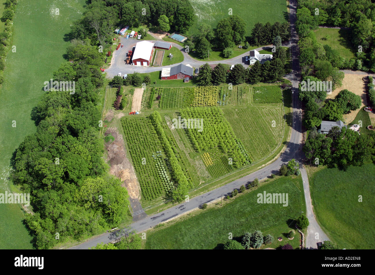 Vista aerea della piccola azienda agricola e vivai situati nella contea di Hunterdon, New Jersey, U.S.A. Foto Stock