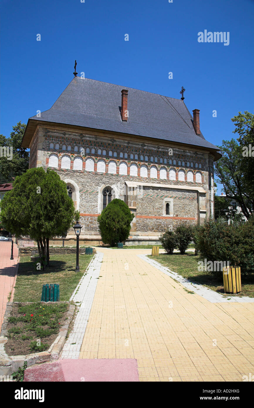 San Giovanni Battista, Biserica Sfantu Ioan, Piata Libertatii, Piatra Neamt, Moldavia, Romania Foto Stock