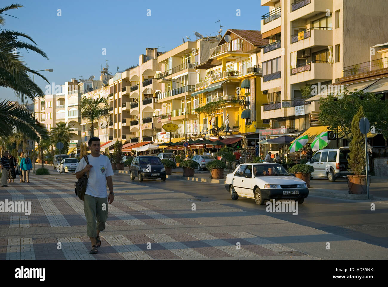 Kusadasi street scene, Turchia. Foto Stock