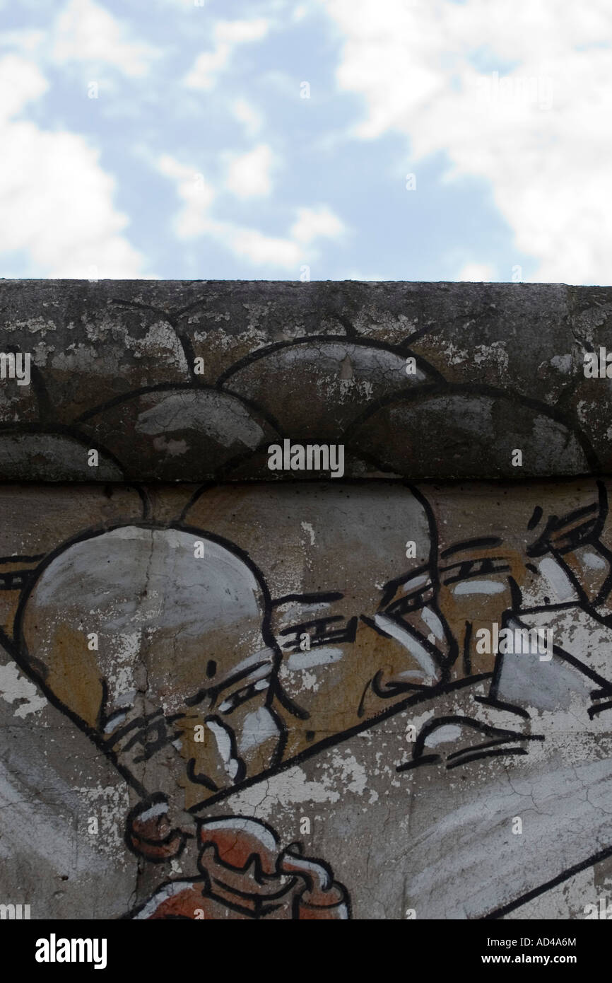 Graffiti, il muro di Berlino, Berlino, Germania Foto Stock