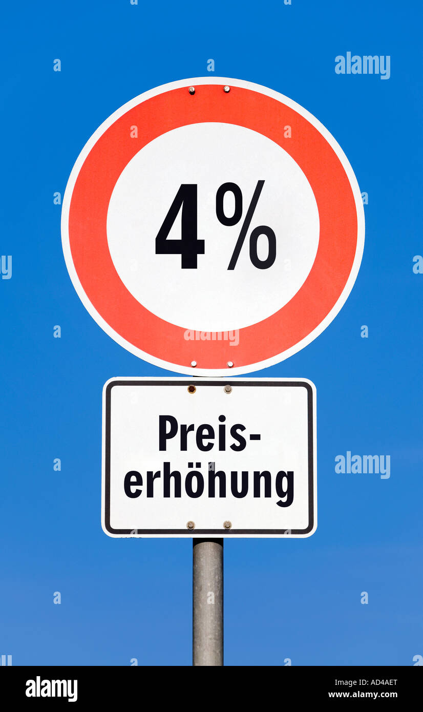 4 % di aumento di prezzo, immagine simbolica, serie Foto Stock