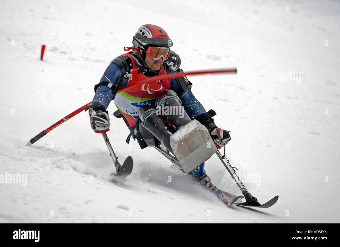 Roger Lee degli Stati Uniti nella mens Sci Alpino Slalom seduta la concorrenza Foto Stock
