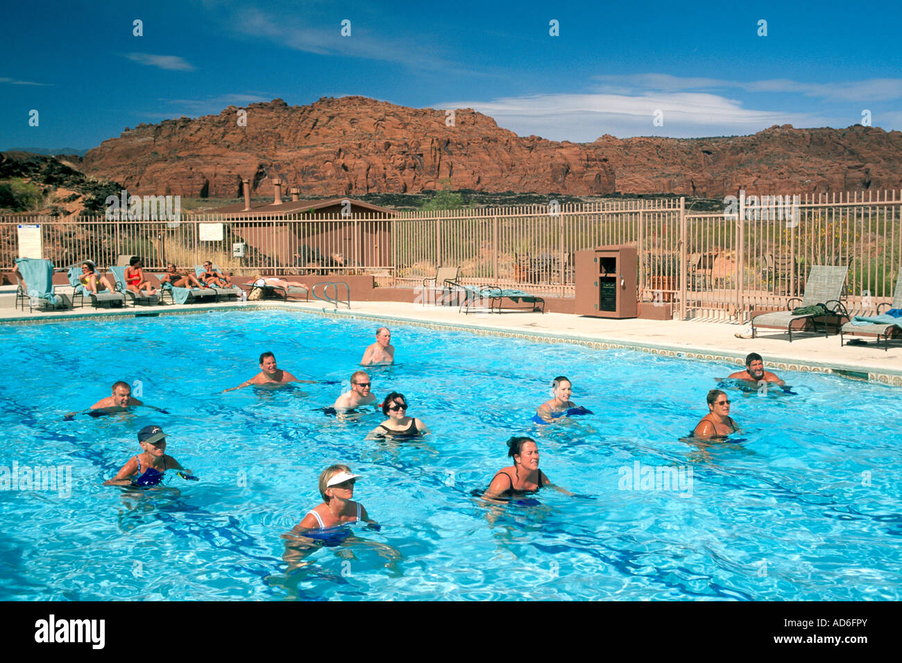 Aqua fitness robics classe in piscina a Red Mountain Resort Ivins Utah s Dixie vicino a St George Utah Foto Stock