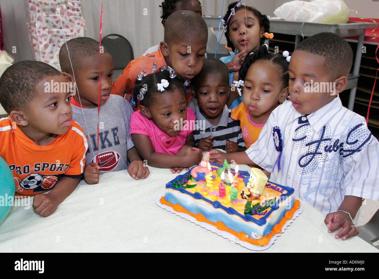 Portsmouth Virginia, High Street, Children's Museum of Virginia, Black Blacks African Africanans etnica minority, ragazzi ragazzi ragazzi ragazzi ragazzi ragazzi ragazzi ragazzi ragazzi ragazzi ragazzi ragazzi ragazzi ragazzi ragazzi ragazzi ragazzi ragazzi ragazzi ragazzi ragazzi ragazzi ragazzi ragazzi ragazzi ragazzi ragazzi ragazzi ragazzi ragazzi ragazzi ragazzi ragazzi ragazzi ragazzi ragazzi ragazzi Foto Stock