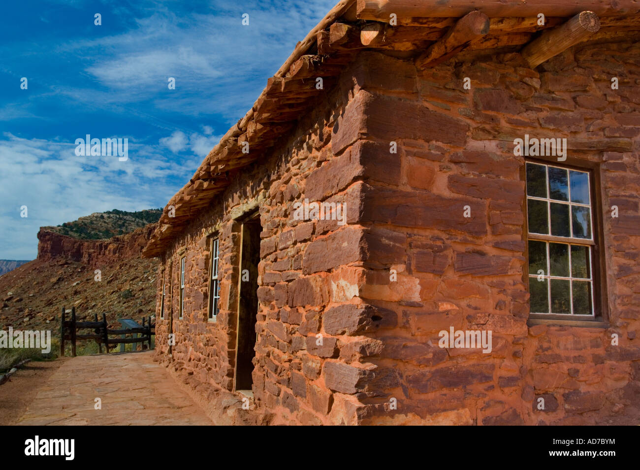 Muro di pietra a ovest di Cabina molle tubo monumento nazionale vicino a Fredonia Arizona Foto Stock