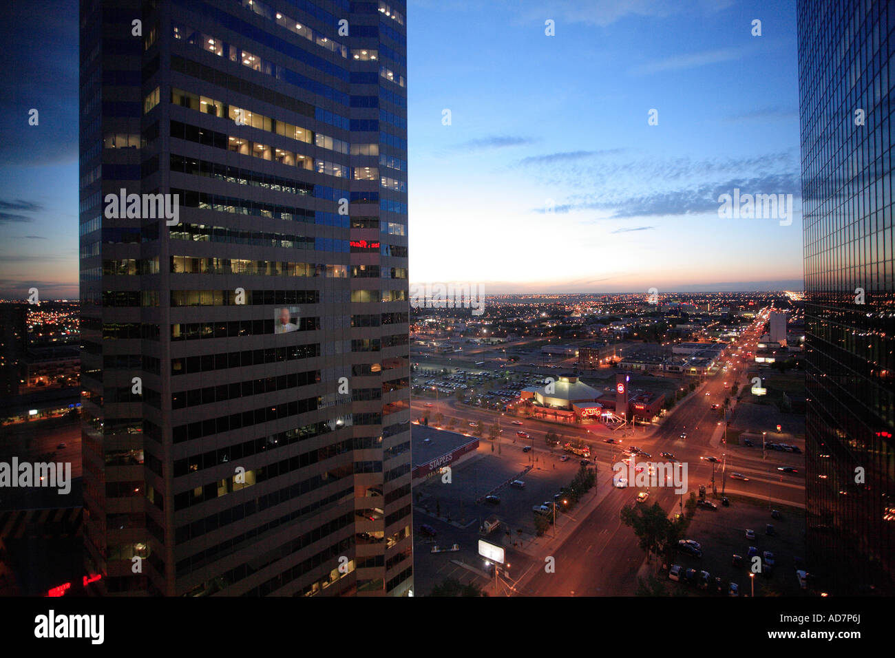 Canada Alberta Edmonton grattacieli al tramonto Foto Stock