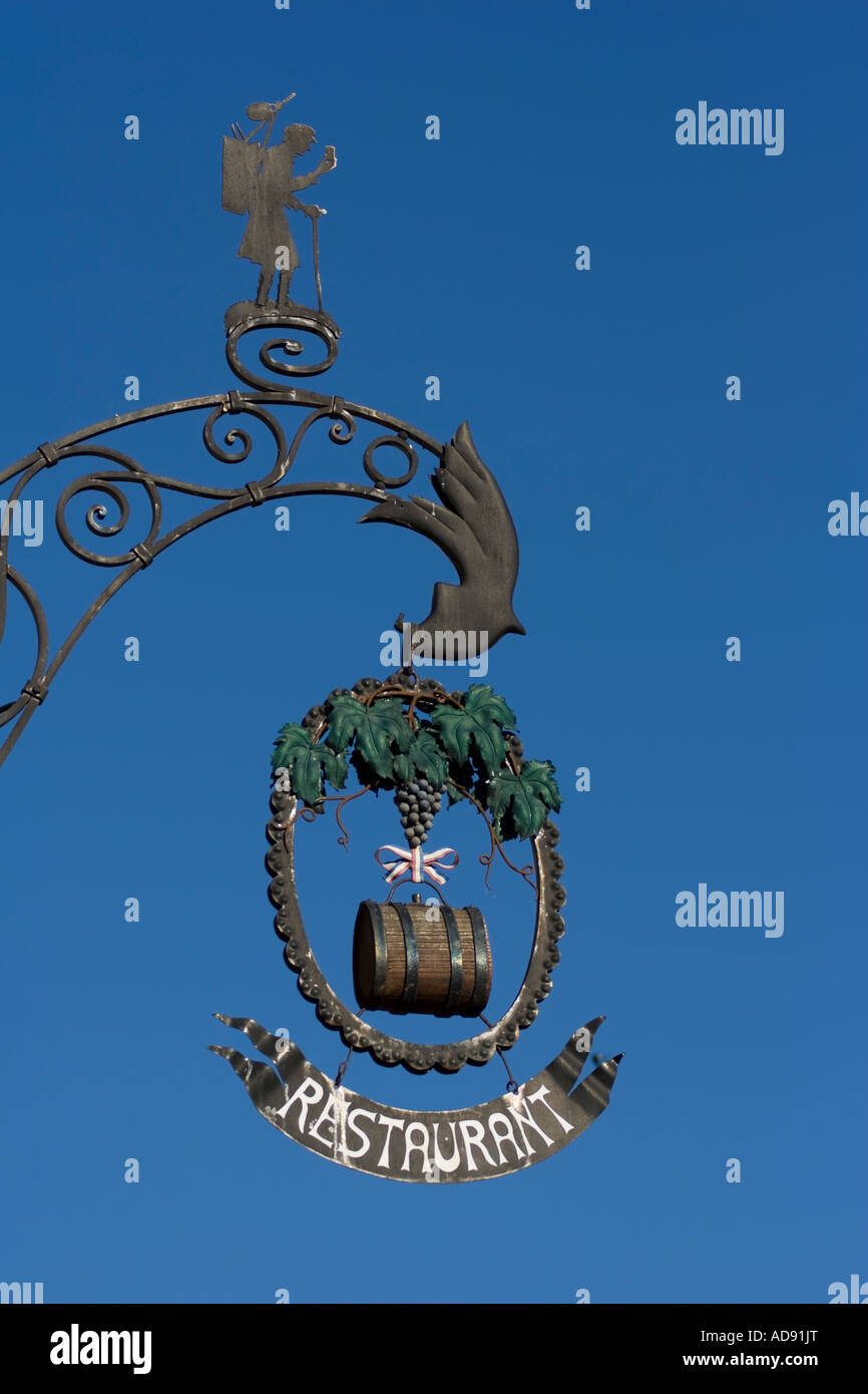 Ristorante tradizionale segno, Alsazia, Francia Foto Stock