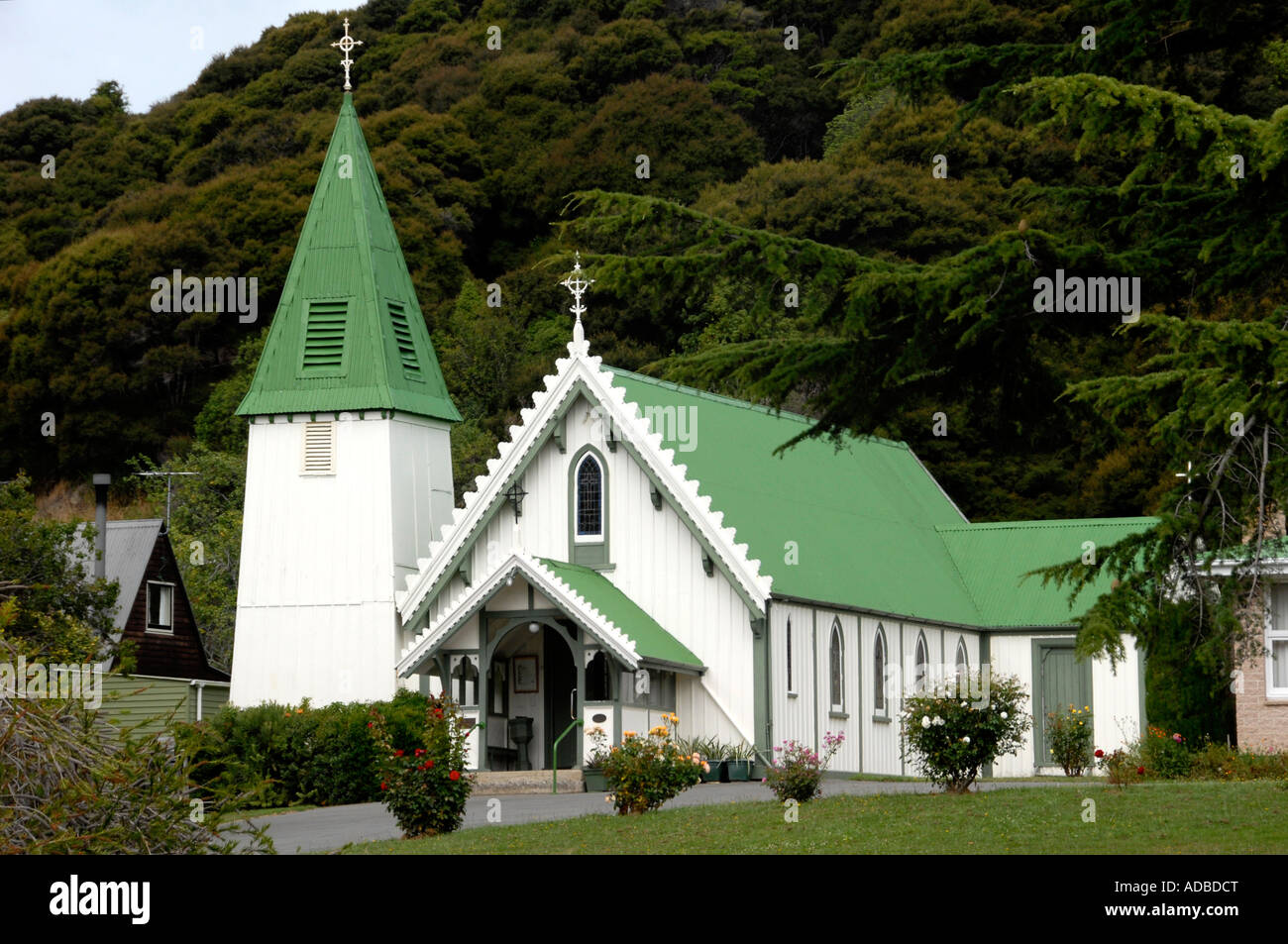 St Patricks chiesa cattolica Akaroa banche Peninsular Isola del Sud della Nuova Zelanda Foto Stock