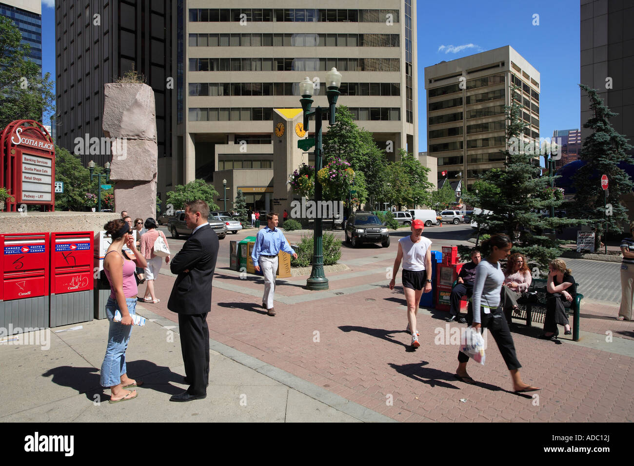 Canada Alberta Edmonton downtown street scena persone Foto Stock