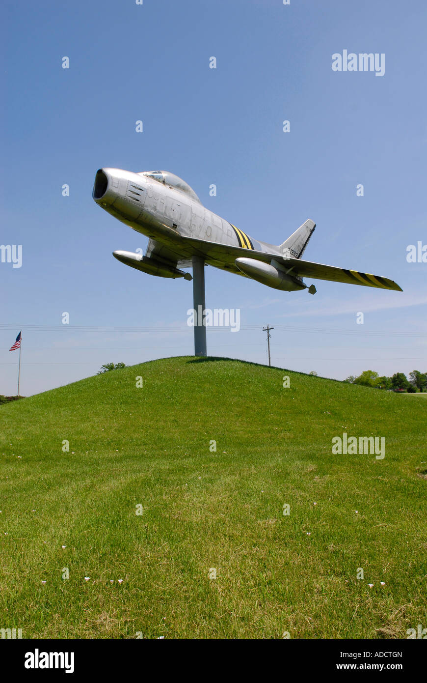 F 86 velivoli a getto guerra coreana fighter in Experimental Aircraft Association EAA Air Adventure Museum Oshkosh Wisconsin Foto Stock