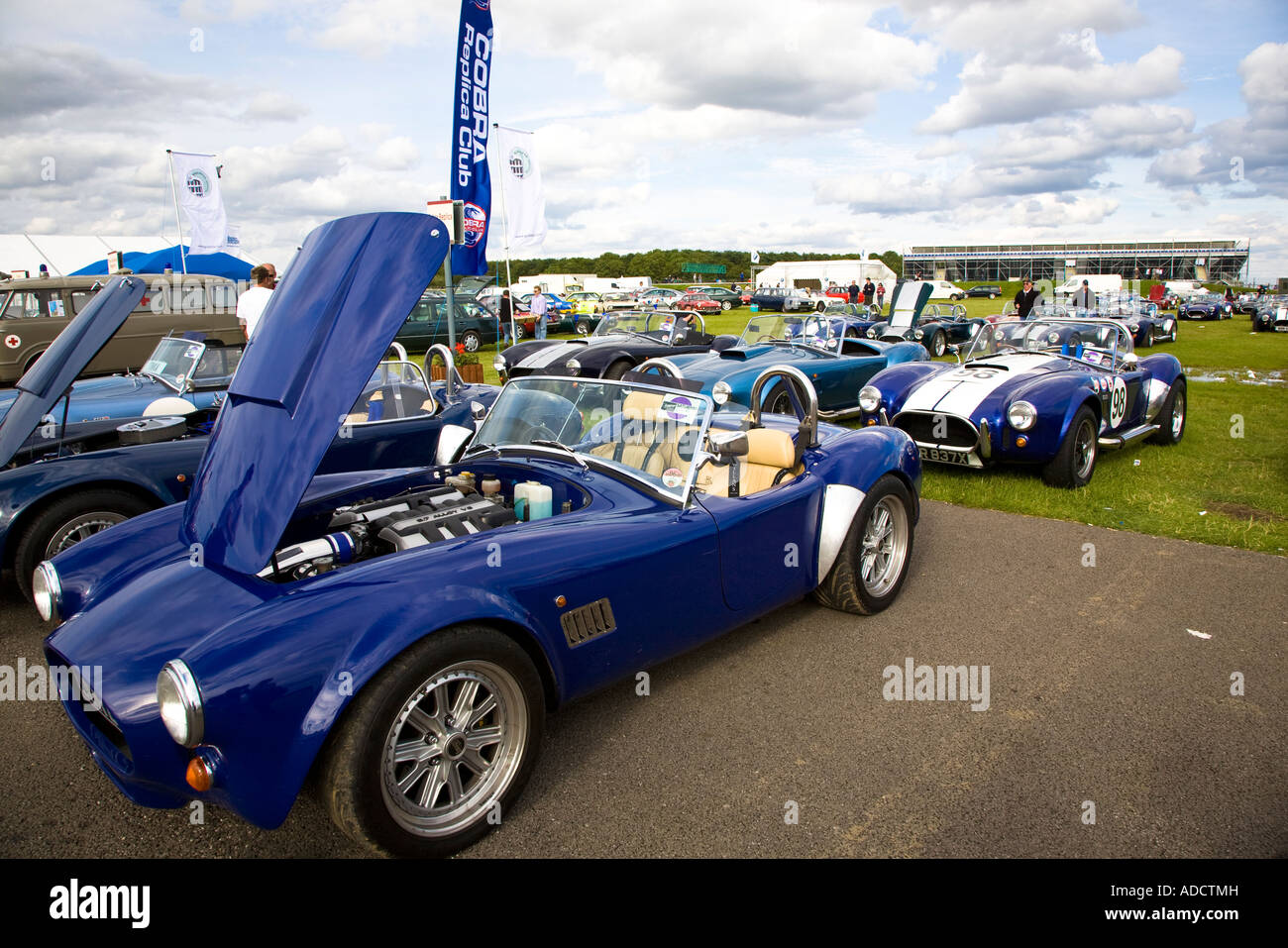 Display del cobra replica auto al classic car show. Silverstone 2007 Foto Stock