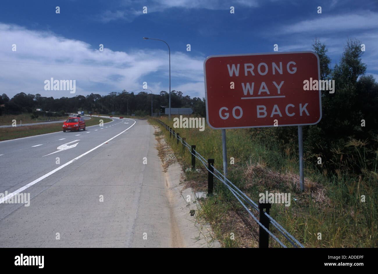 In modo errato,Torna indietro ! Cartello stradale , NSW Australia Foto Stock