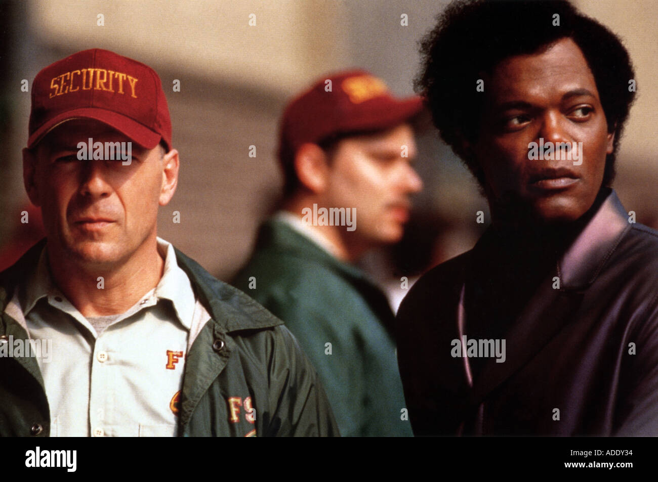 Infrangibile 2000 film da protagonista di sinistra Bruce Willis e Samuel L Jackson Foto Stock