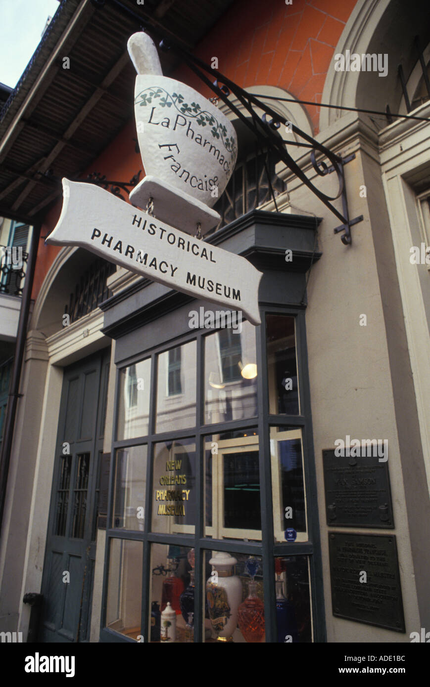 Louisiana New Orleans French Quarter farmacia storica entrata al Museo di segno Foto Stock