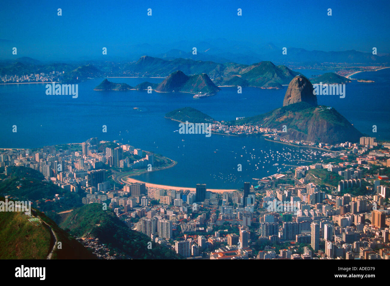 Baia di Guanabara e Pao de Acucar Rio de Janeiro in Brasile Foto Stock