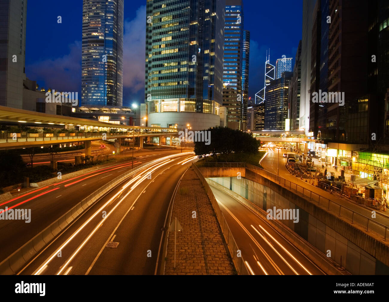 Skyline di Hong Kong e il traffico Foto Stock