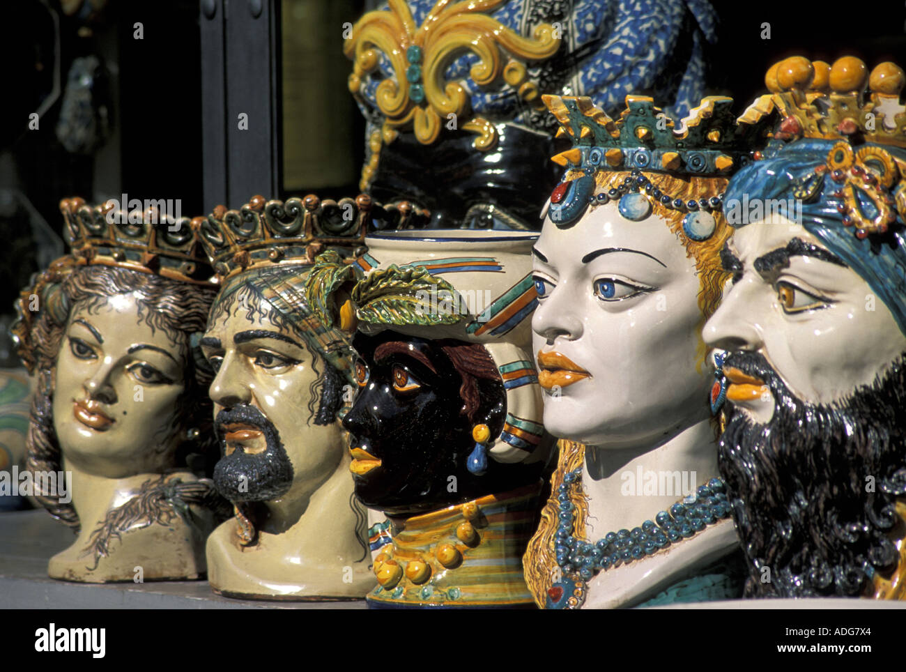 La ceramica Caltagirone Sicilia Italia Foto Stock