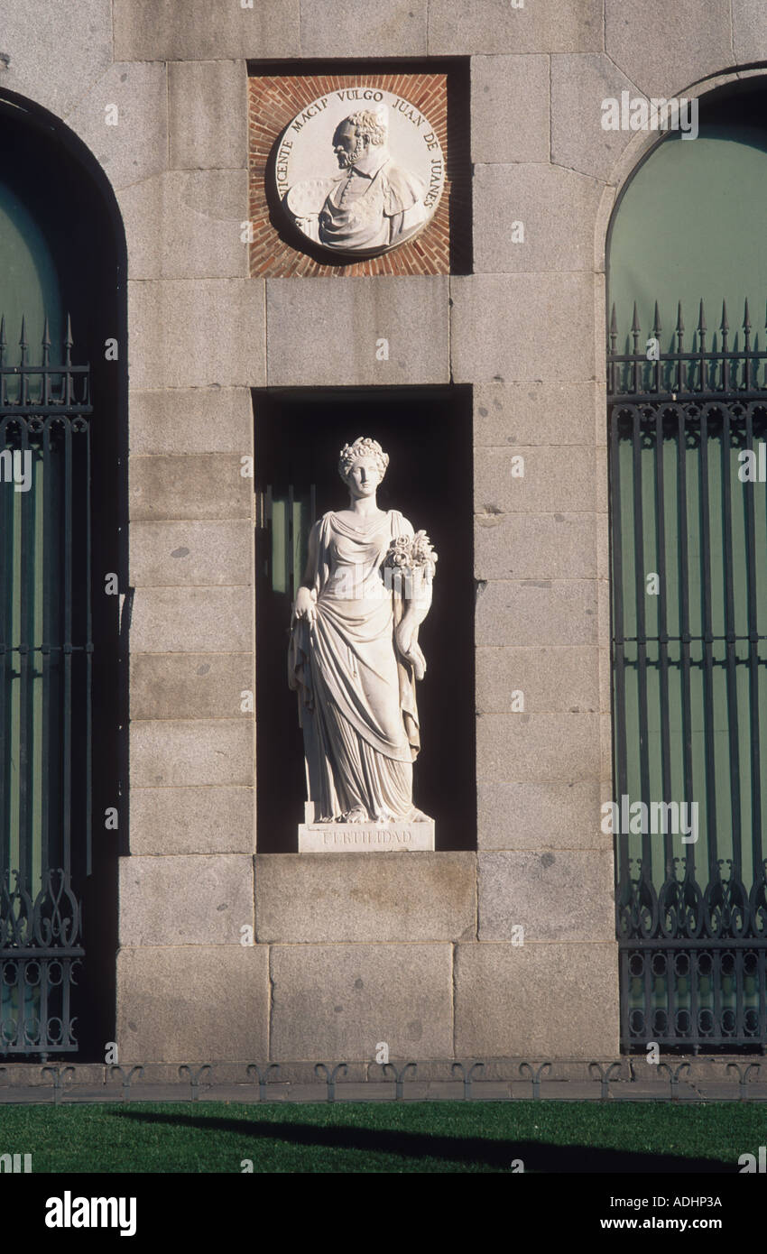 Statua Museo del Prado a Madrid Spagna Foto Stock