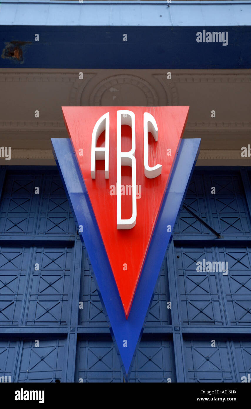 Segno per il Cinema ABC. Costruito 1896, in stile Art Deco, il primo a Glasgow. Rivisitata ora come un luogo in cui ascoltare musica e Night Club. Foto Stock