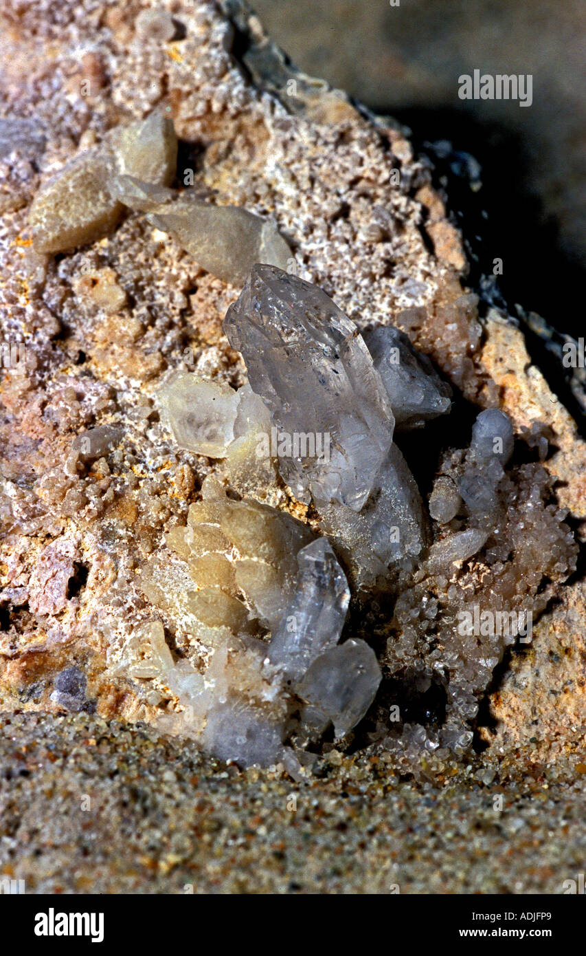 Bergkristall minerale auf Granit Insel Elba n. MR Foto Stock