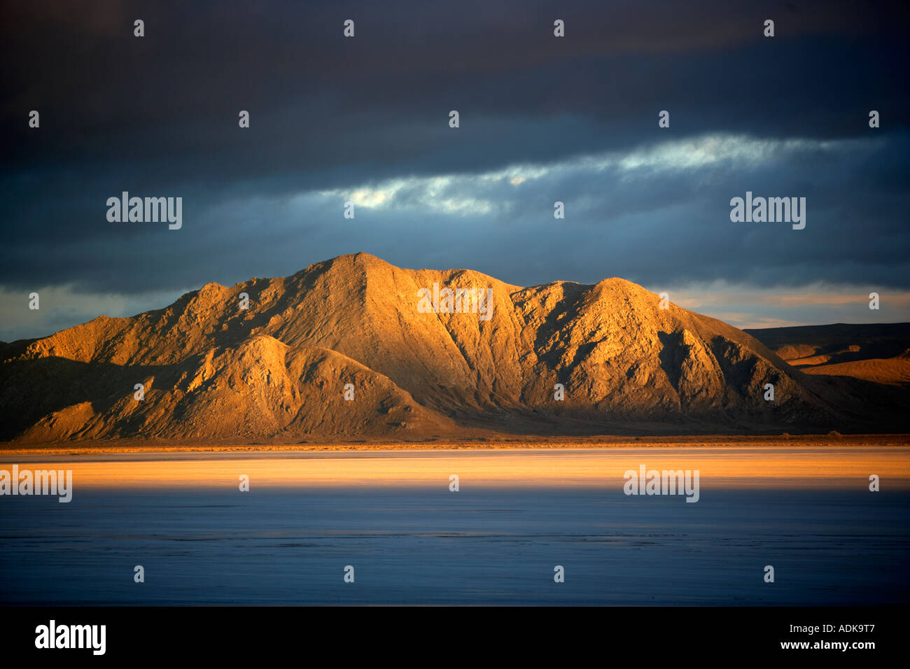 Il Re Lear picco in South Jackson Mountrain deserto in Black Rock Desert National Conservation Area e deserto Nevada Foto Stock
