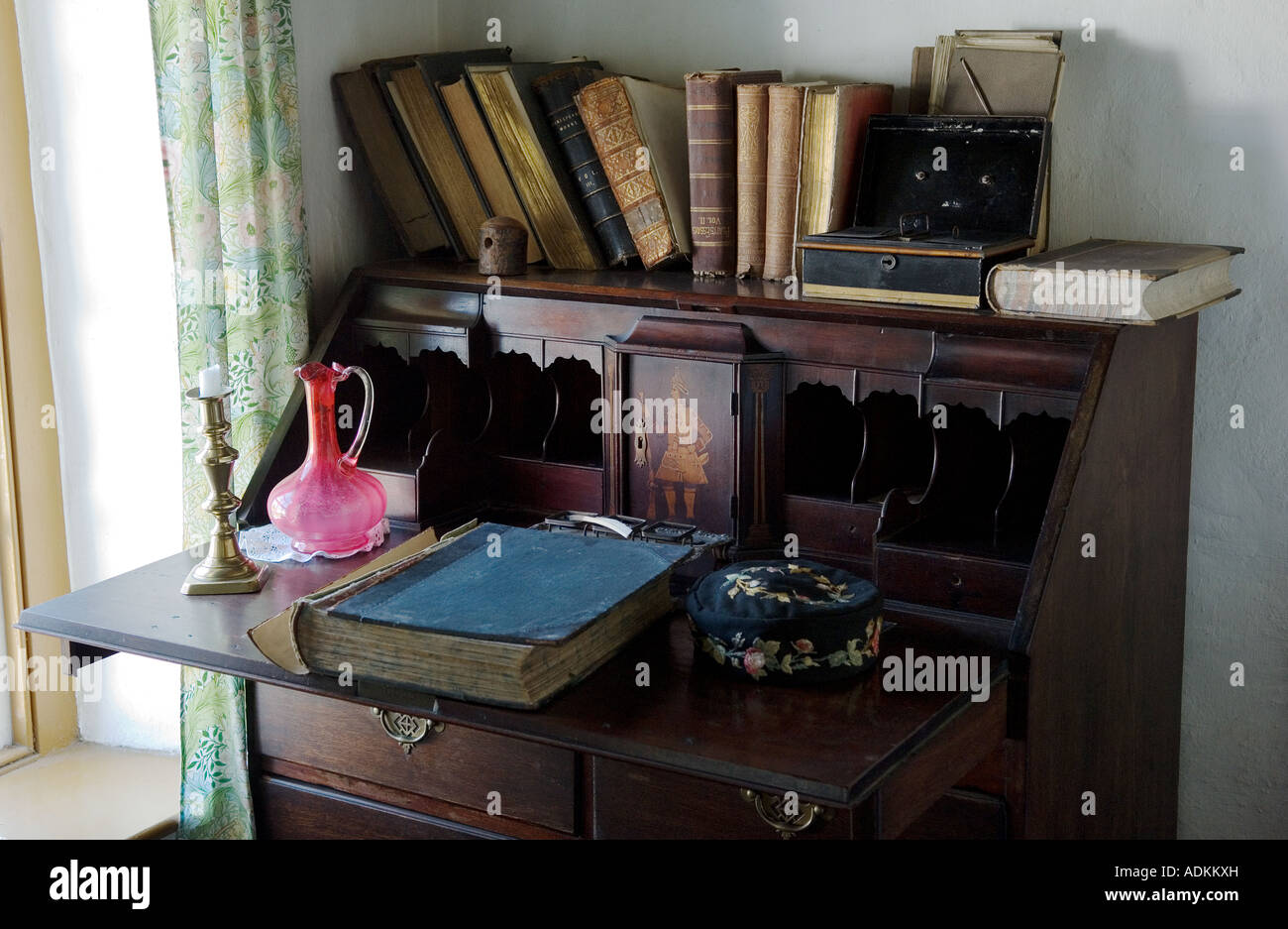 Ulster Folk and Transport Museum, Cultra, Belfast. Scrivania nell'Old Rectory, una delle ricostruzioni vernacolari Foto Stock