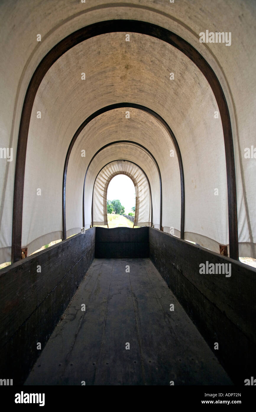 Il carro coperto a due assi utilizzati su Oregon Trail a Whitman mission Sito Storico Nazionale di Washington Foto Stock