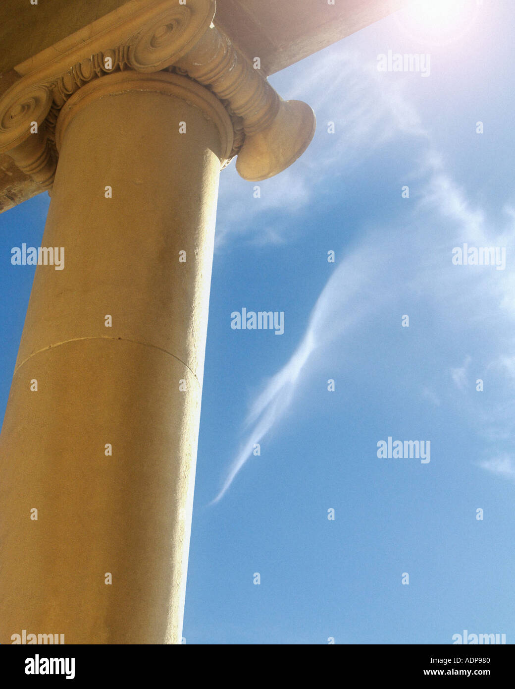 GB - GLOUCESTERSHIRE: dettaglio del Pittville Pump Room a Cheltenham Spa Foto Stock