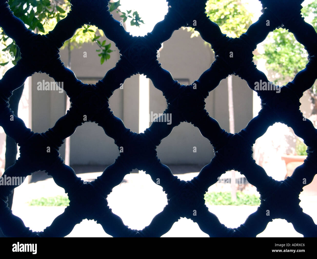 Ornamentali schermo moresco, dettaglio a forma di diamante tradizione tradizionali schermi Moresca Alcazaba 11 undicesimo secolo XI, Foto Stock