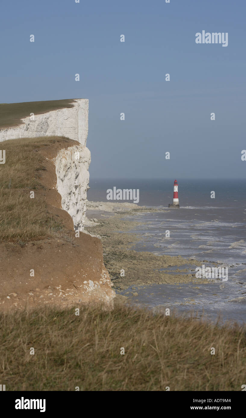 Beachy Head cliff e Lighthouse vicino a Eastbourne East Sussex England Regno Unito Foto Stock