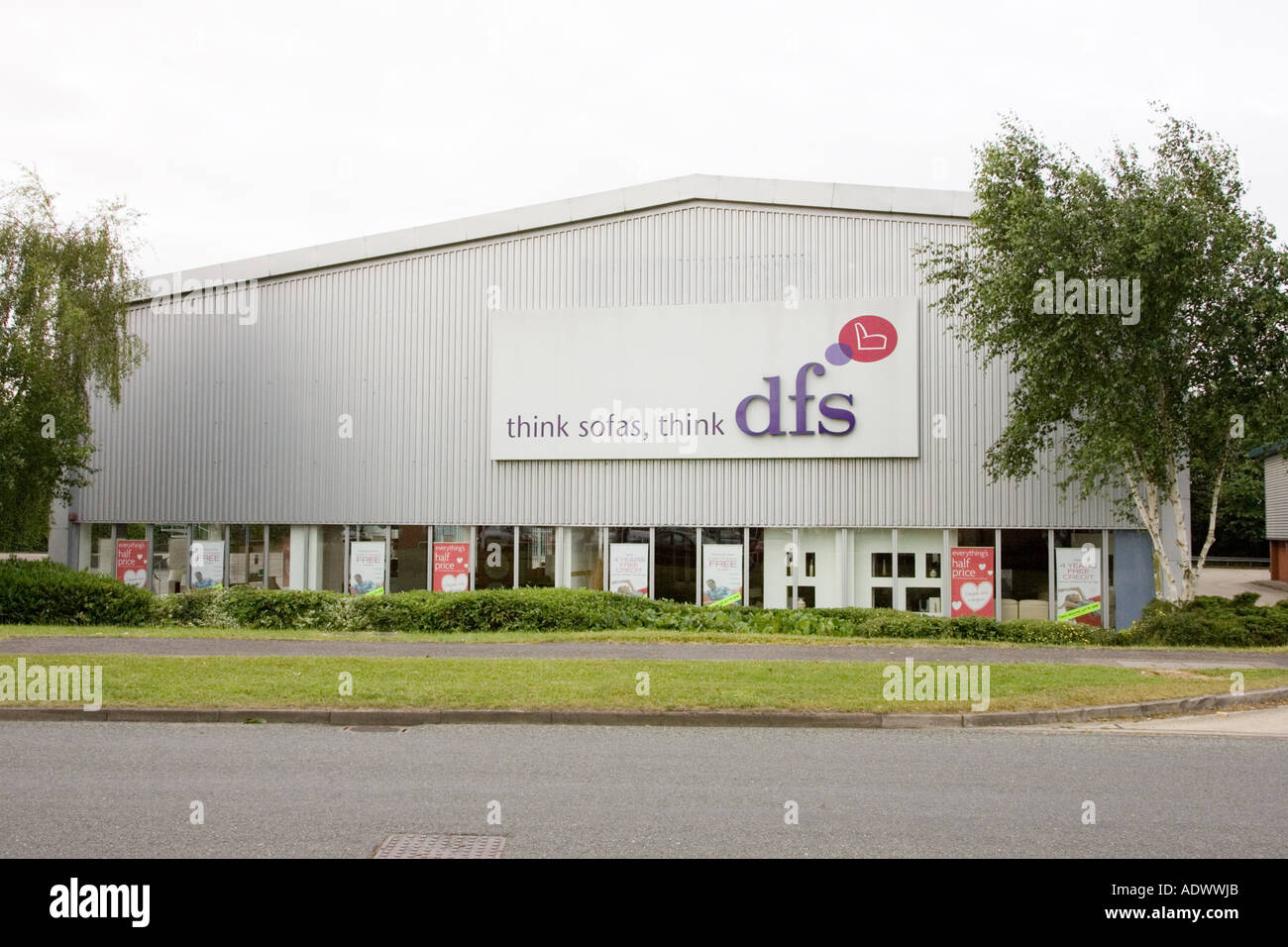DFS furniture store a retail park in Bury St Edmunds nel Suffolk, Regno Unito Foto Stock