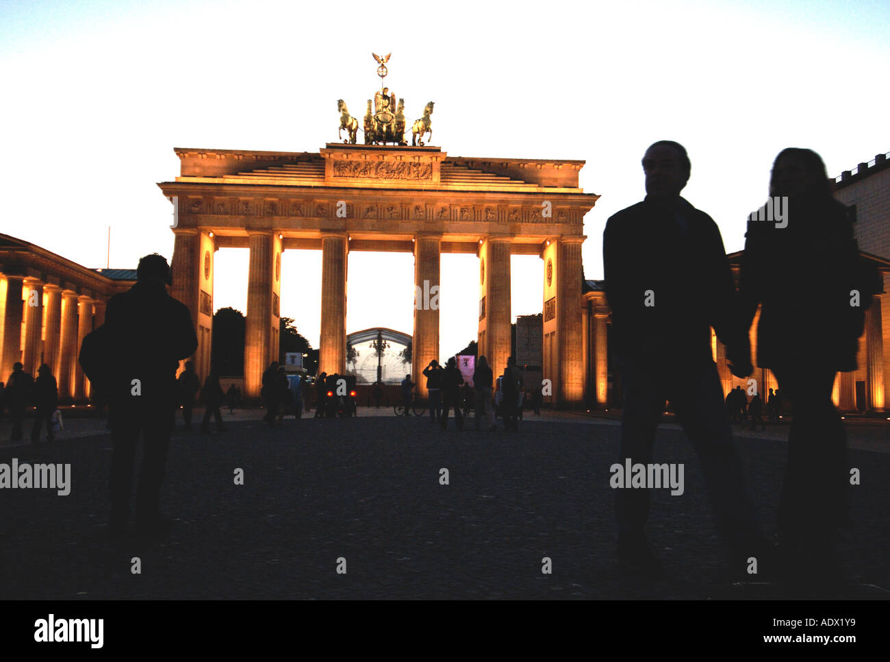 Berlin Brandenburger Tor di notte Foto Stock