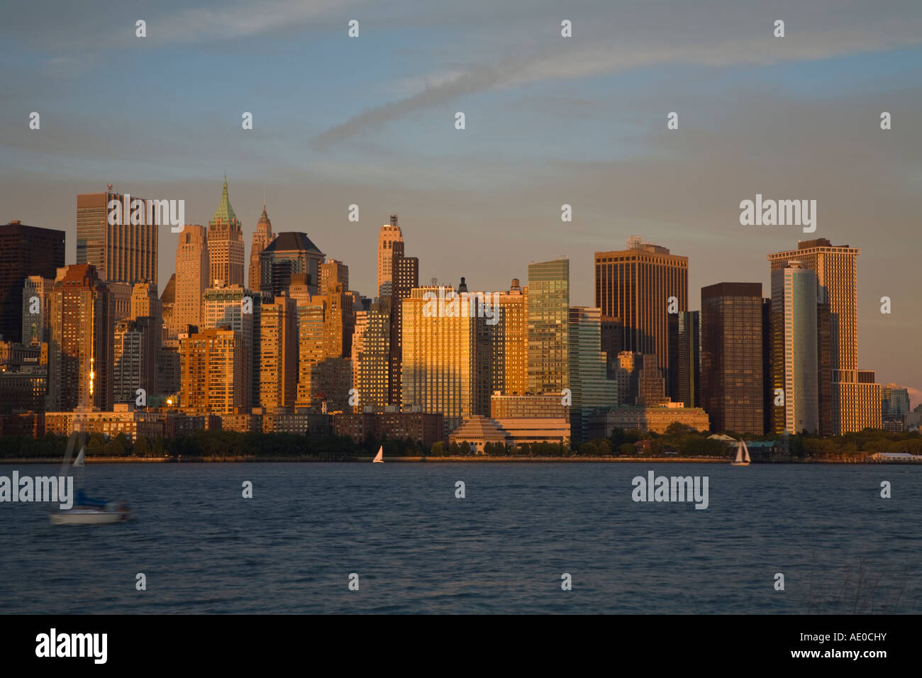 Lo skyline di New York in Sunset Foto Stock