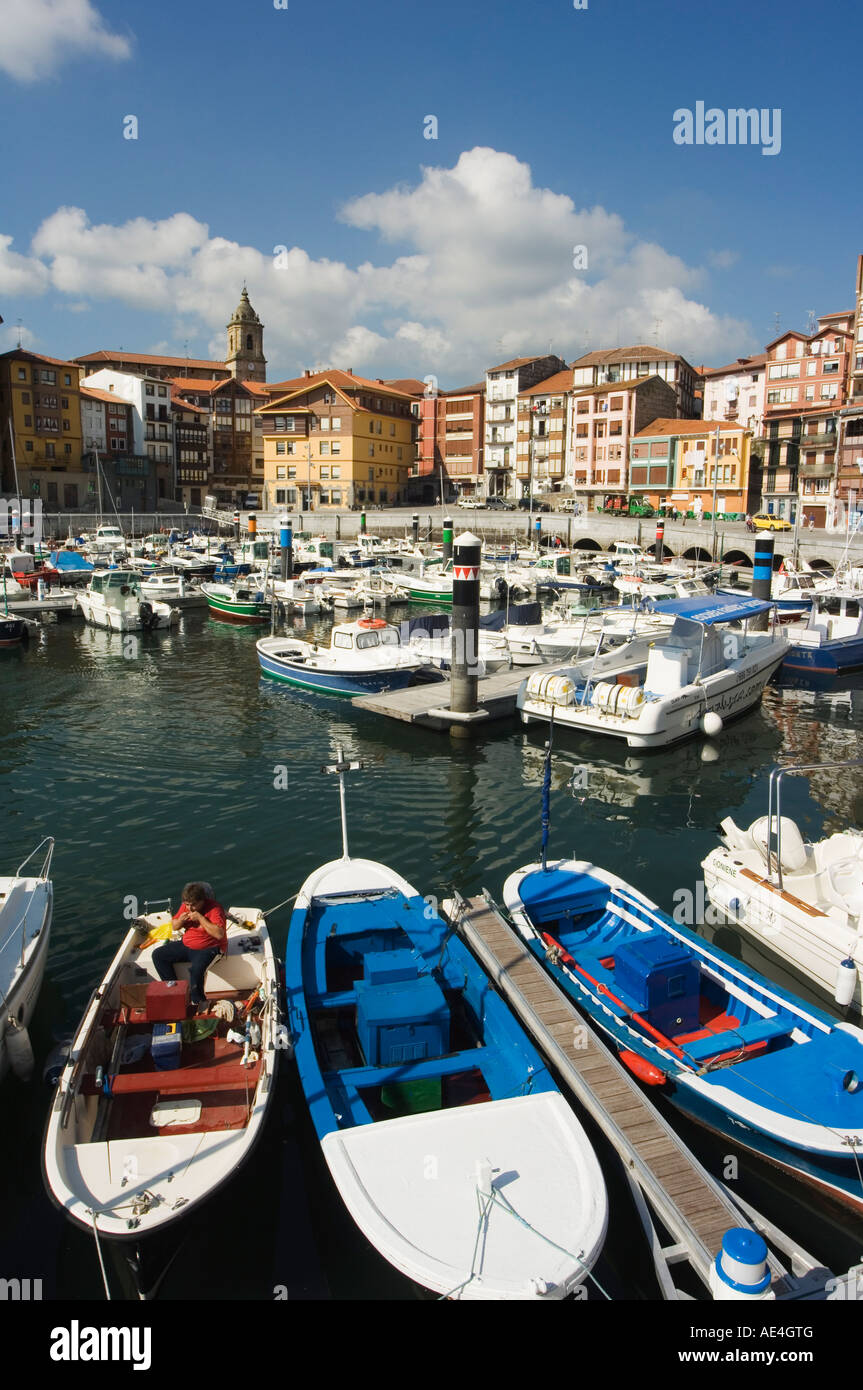 Città Vecchia porto, Bermeo, Paese Basco, Euskadi, Spagna, Europa Foto Stock