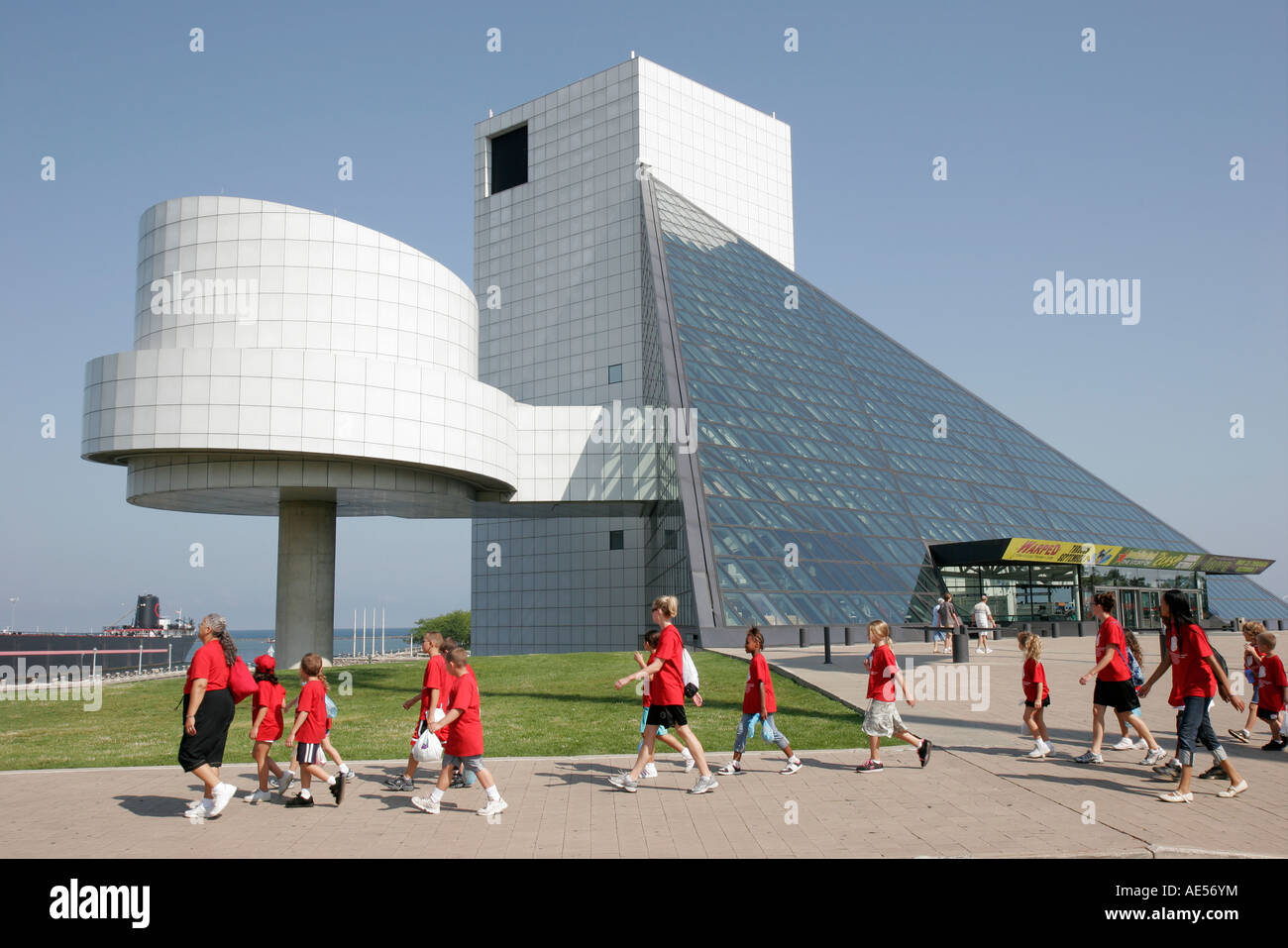 Ohio Cuyahoga County,Cleveland,Rock & Roll Hall of Fame,studenti di classe Field viaggio,OH070730016 Foto Stock