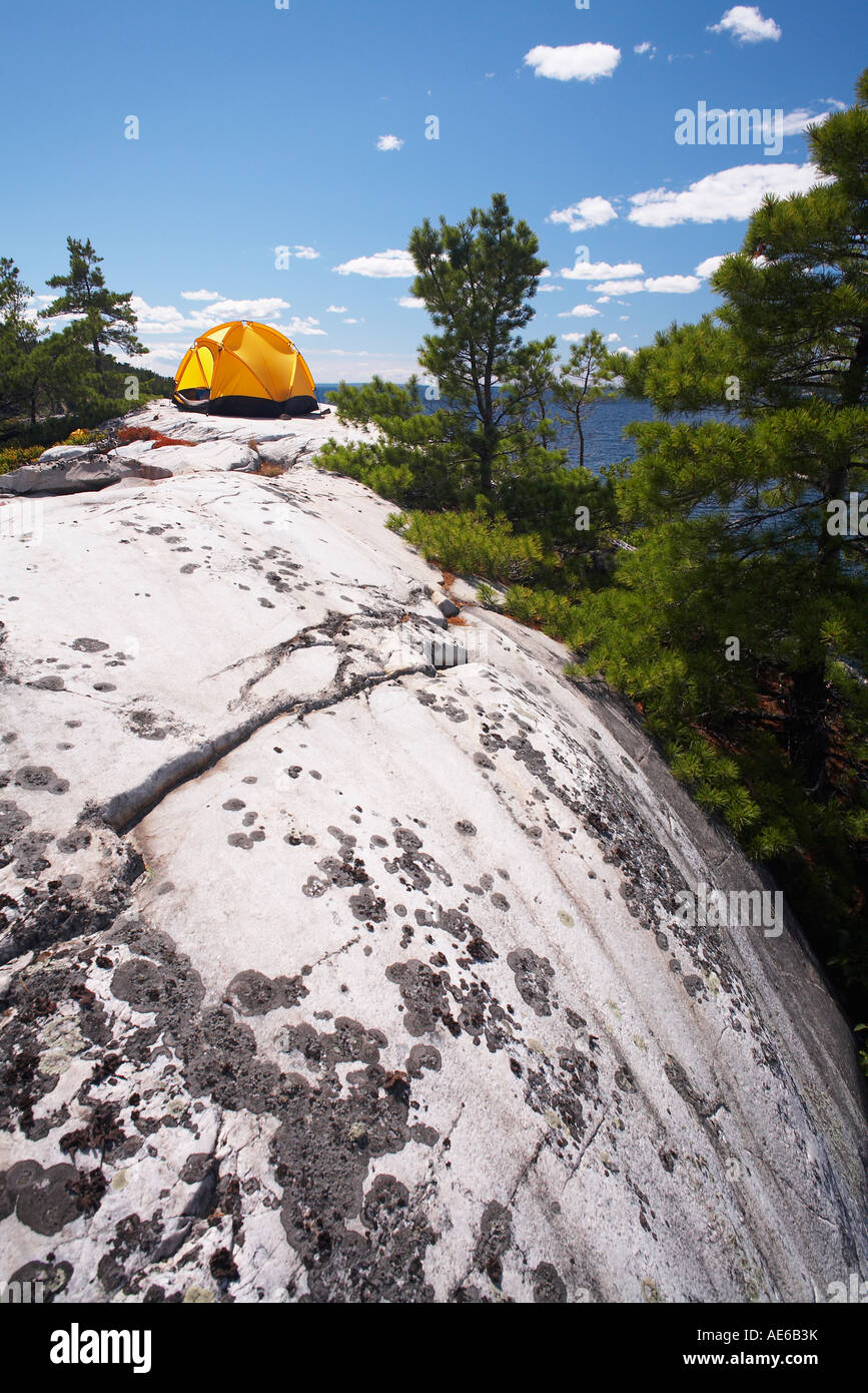 Tenda a Killarney Provincial Park Ontario Canada Foto Stock