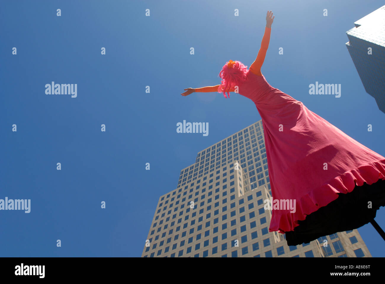 La Australian dance troupe strano frutto esegue Swoon in il World Financial Center Plaza di New York Foto Stock