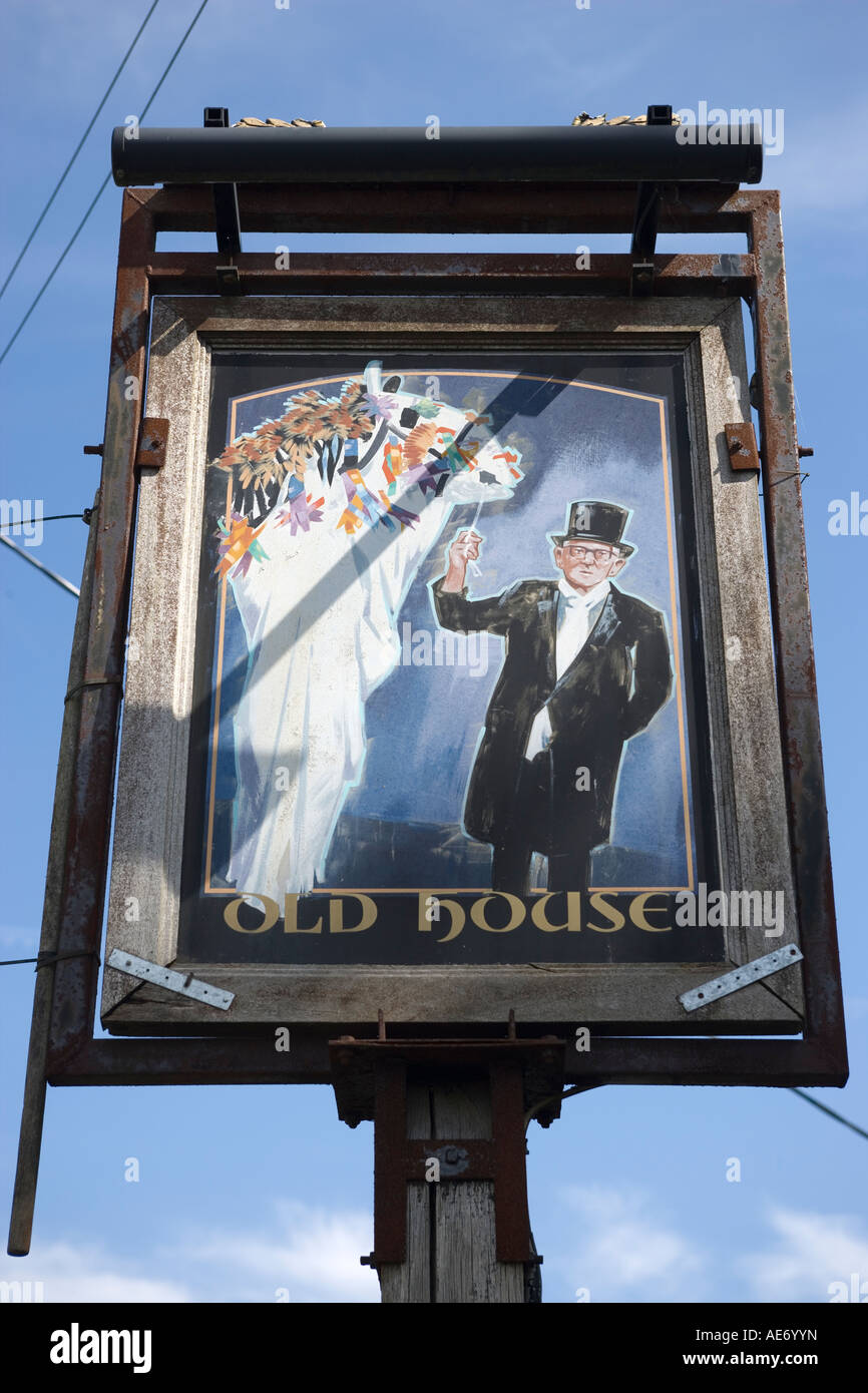 La vecchia casa Pub Llangynwyd Glamorgan Galles del Sud Foto Stock