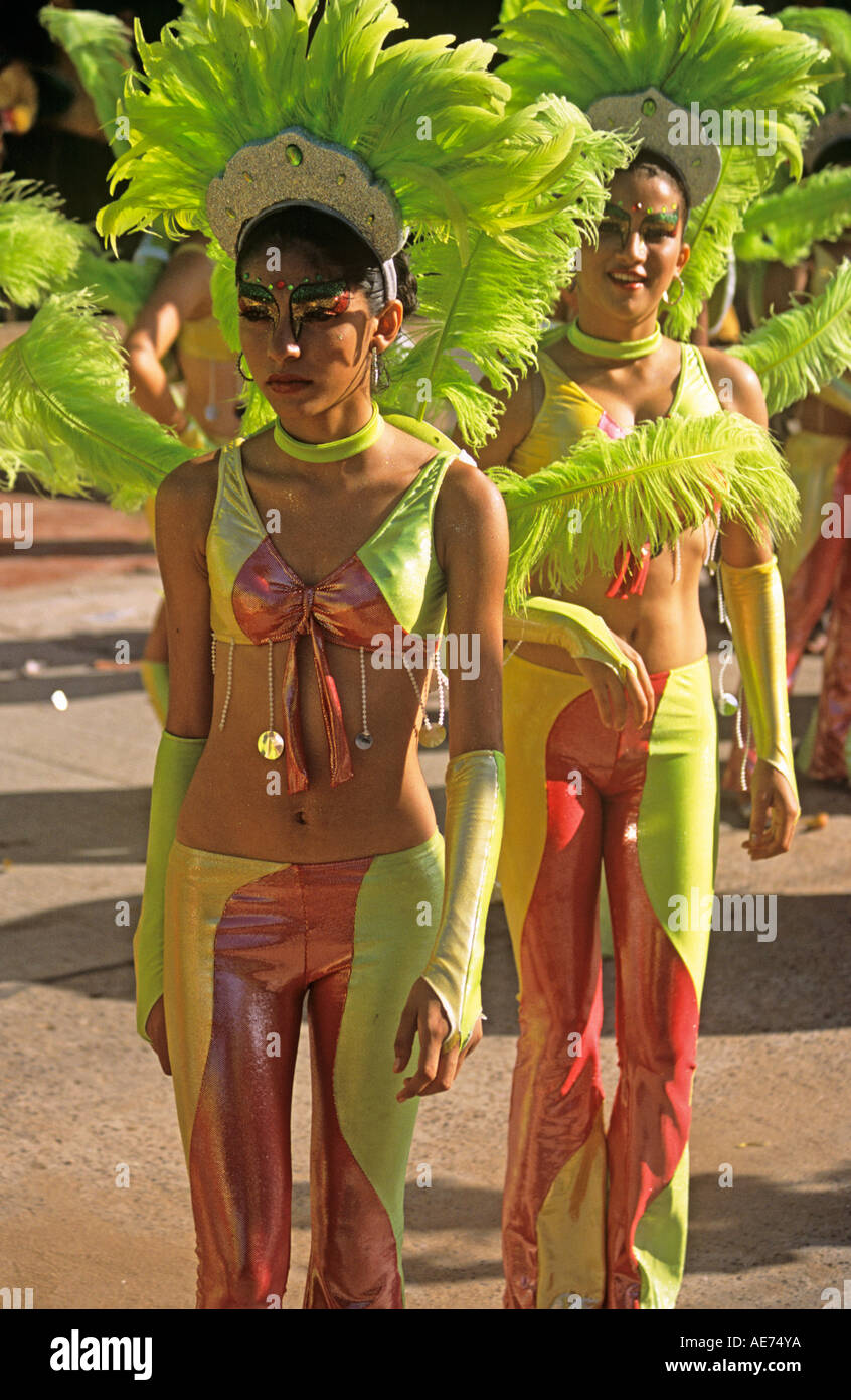 Ragazza sfilata di Carnevale Barranquilla Colombia Foto Stock