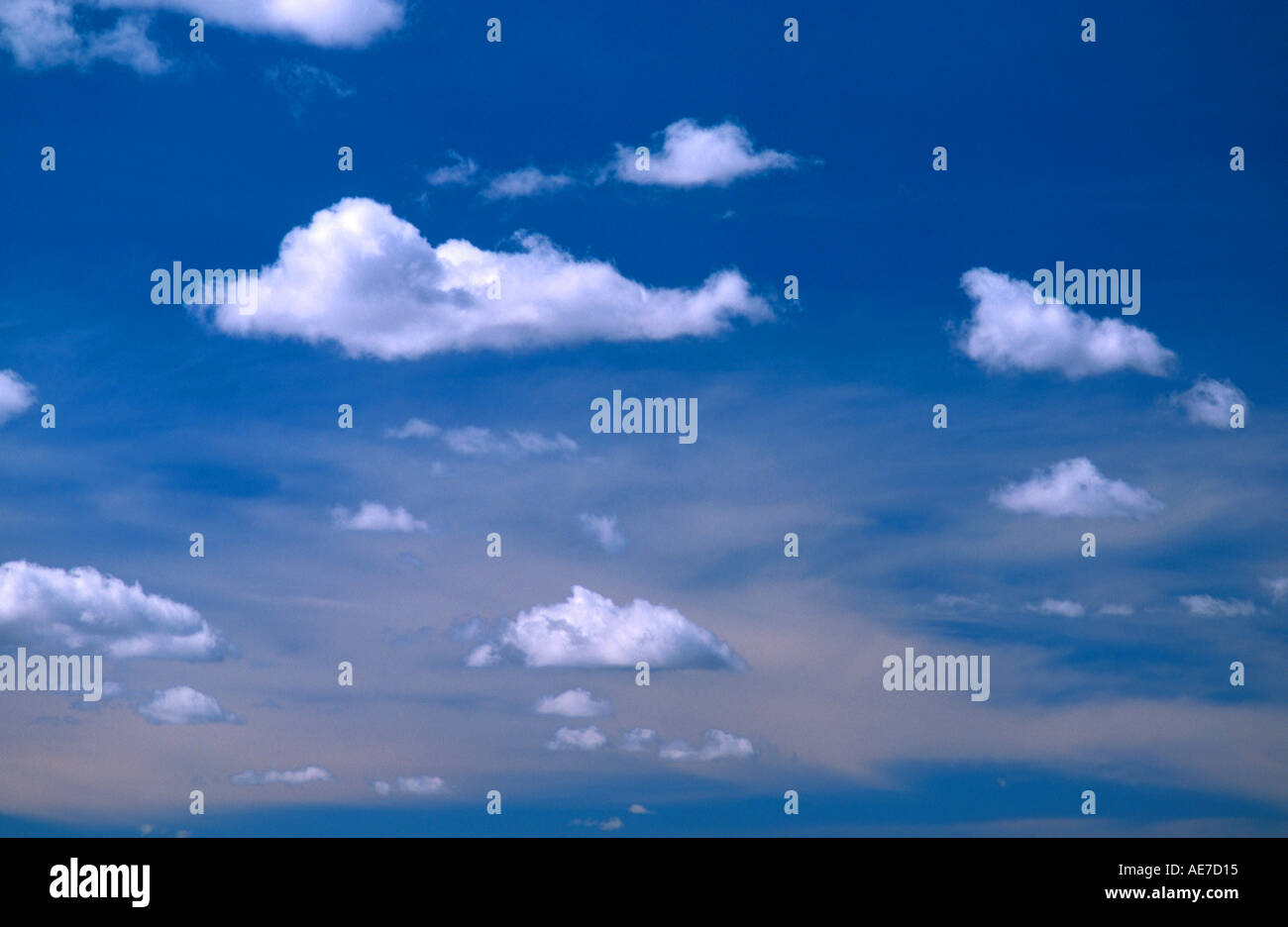 Cumulus nubi del cielo meteo Foto Stock
