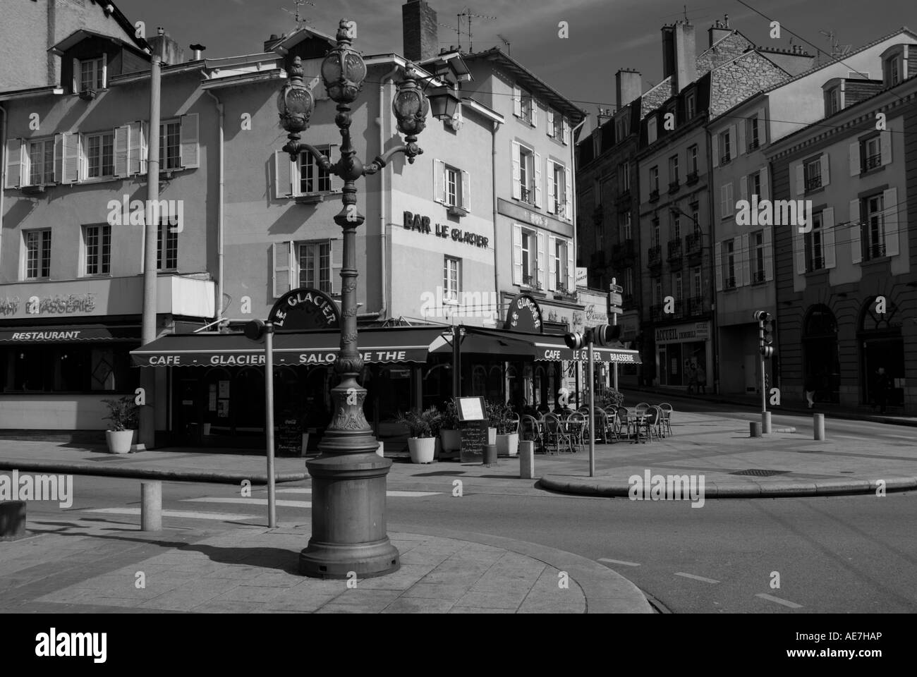 Immagine di una scena di strada in Limoges FRANCIA Foto Stock