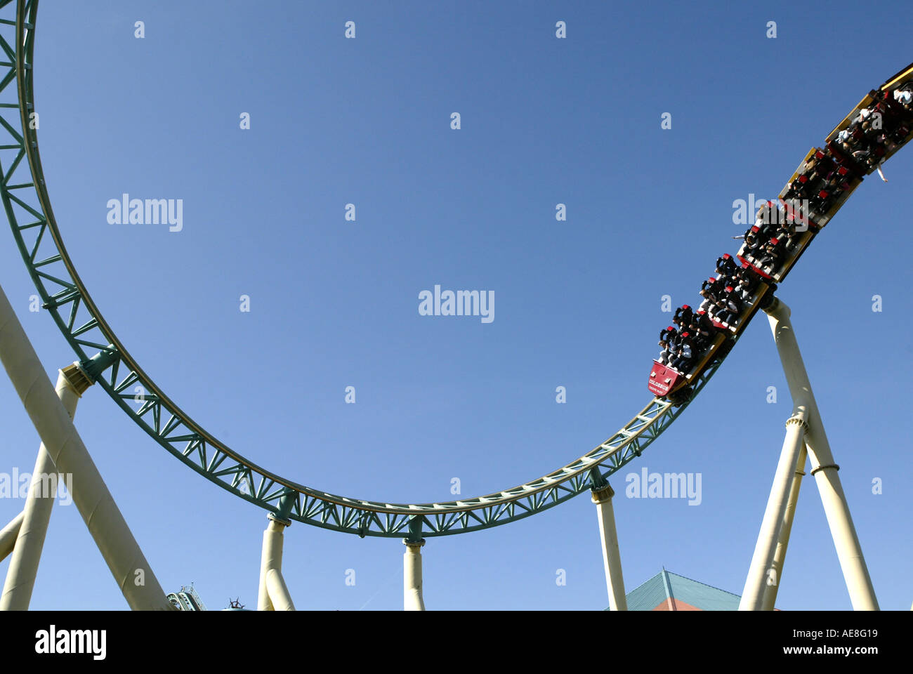 Il colosso roller coaster a Thorpe Park, vicino Londra, Regno Unito Foto Stock