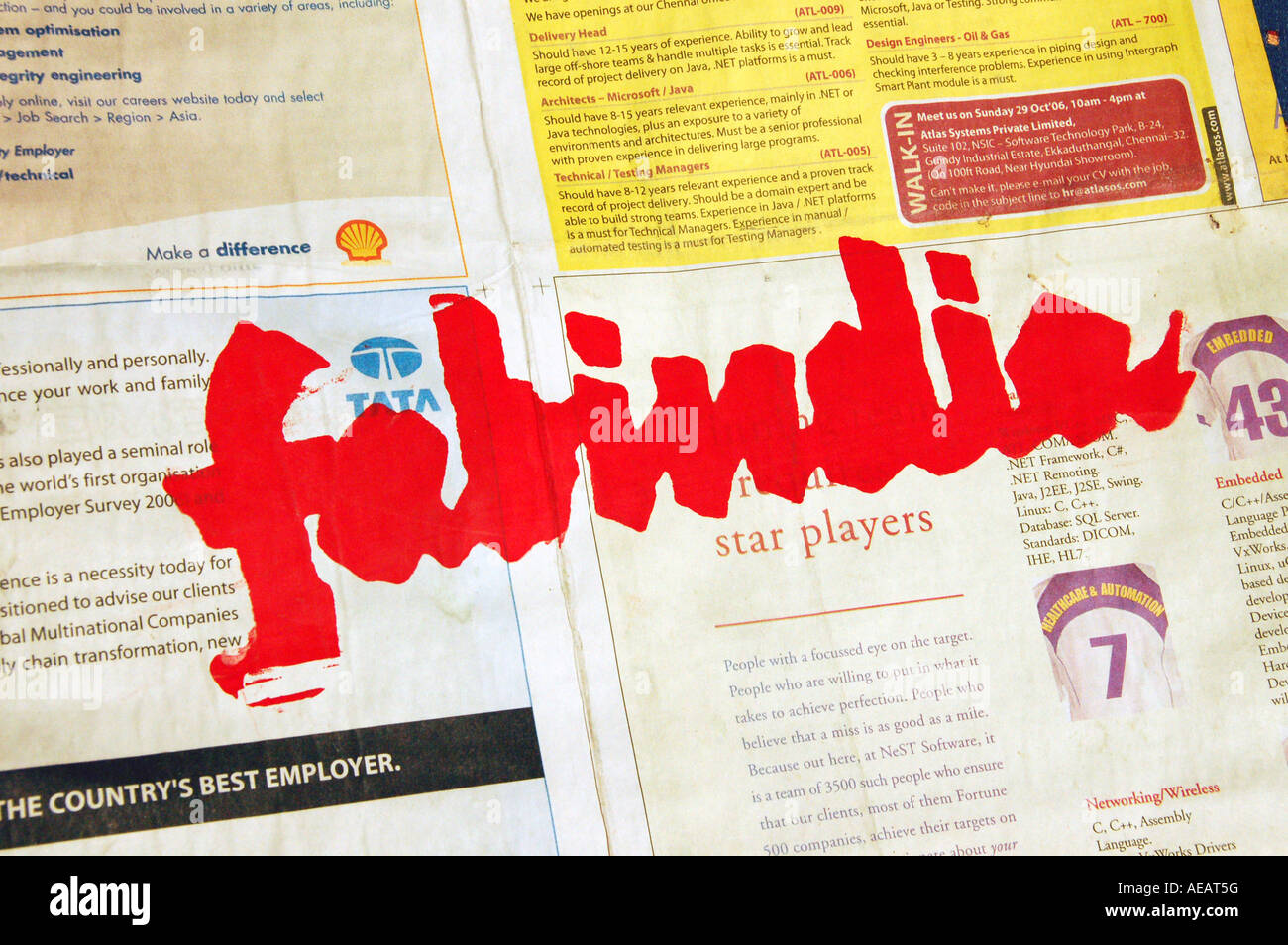 Logo Fabindia sacchetto realizzato al di fuori del giornale a partire dal loro negozio in Mumbai / Bombay, India Foto Stock