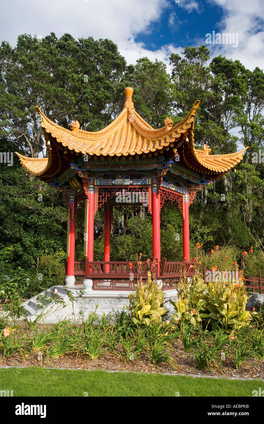 Pagoda Kunming giardino parco Pukekura di New Plymouth Taranaki Isola del nord della Nuova Zelanda Foto Stock