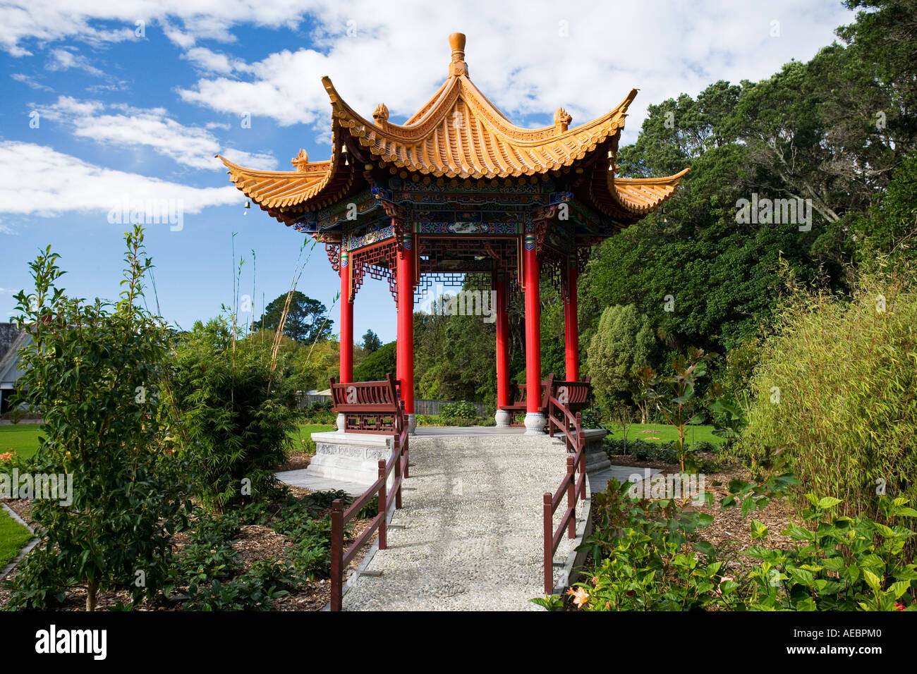 Pagoda Kunming giardino parco Pukekura di New Plymouth Taranaki Isola del nord della Nuova Zelanda Foto Stock