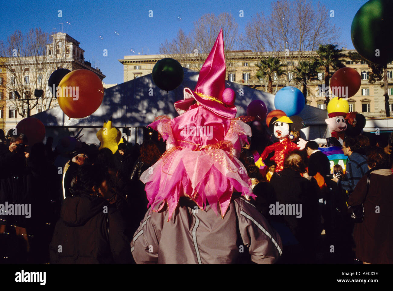 Carnevale roma immagini e fotografie stock ad alta risoluzione - Alamy