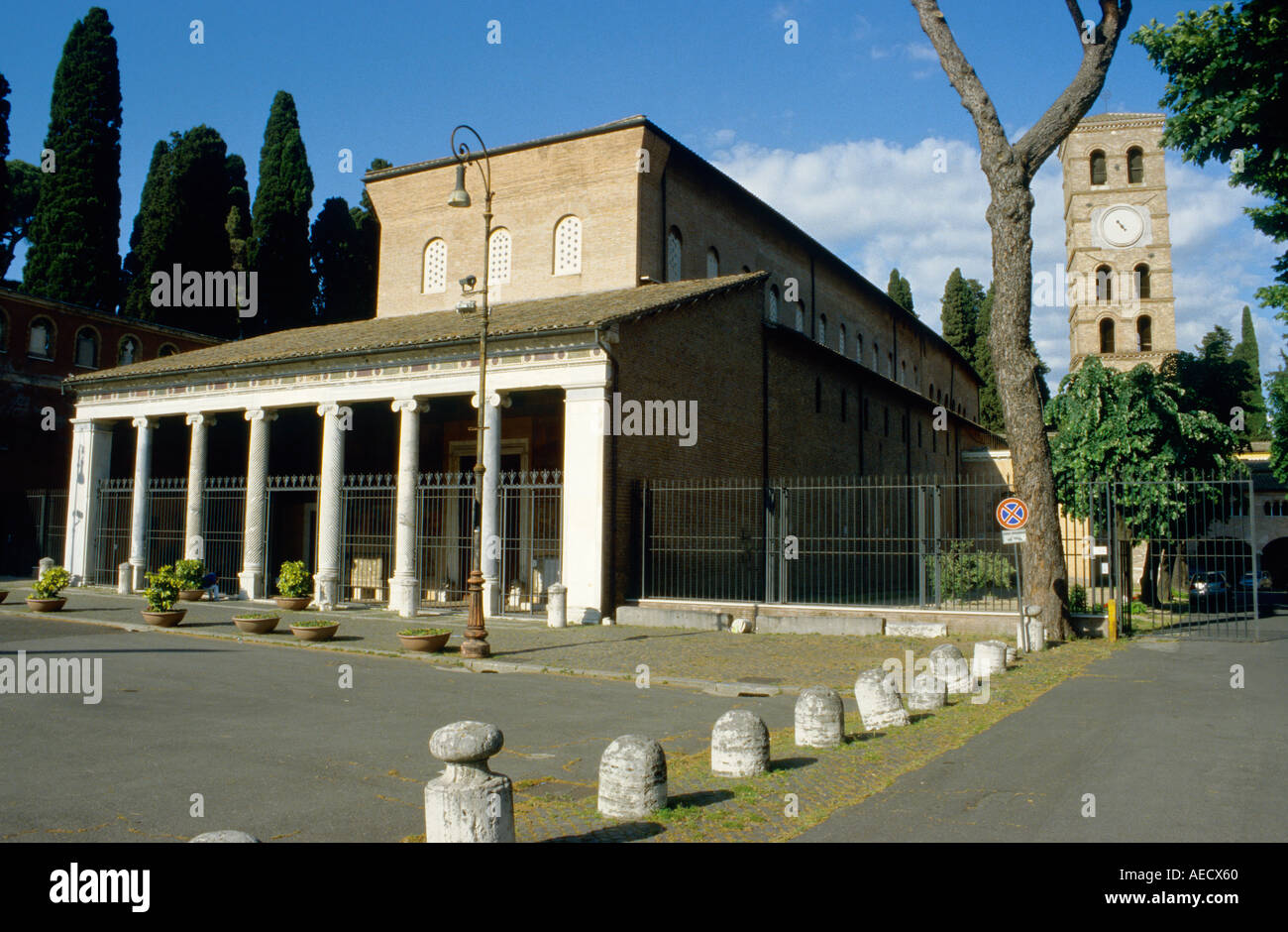 Italia Roma la chiesa di San Lorenzo Fuori le Mura Foto Stock