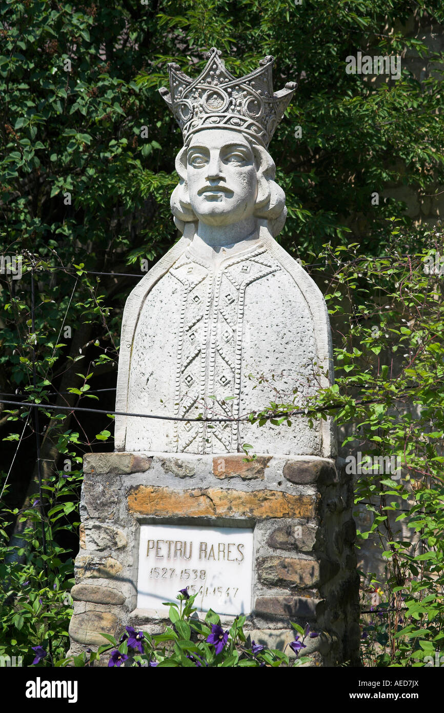 Petru Rares statua, Museo al Monastero Moldovita, Moldovita, Bucovina, Moldavia, Romania Foto Stock
