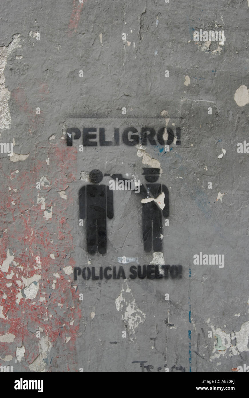 Graffiti di un poliziotto su una parete in centro a Santiago del Cile. Foto Stock